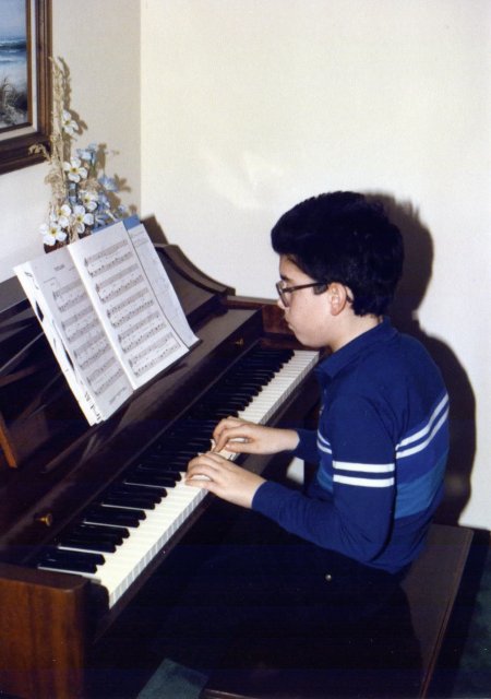 1987-11 Practicing Piano.jpg