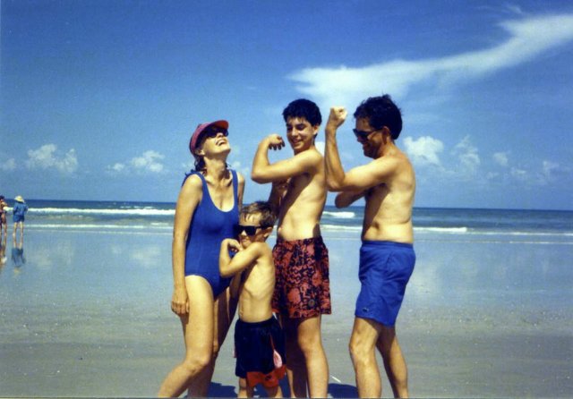 1991-06 Beach studs.jpg