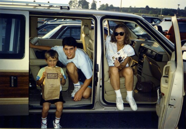 1991-07-13 At Hershey Park on way to CTY Camp.jpg