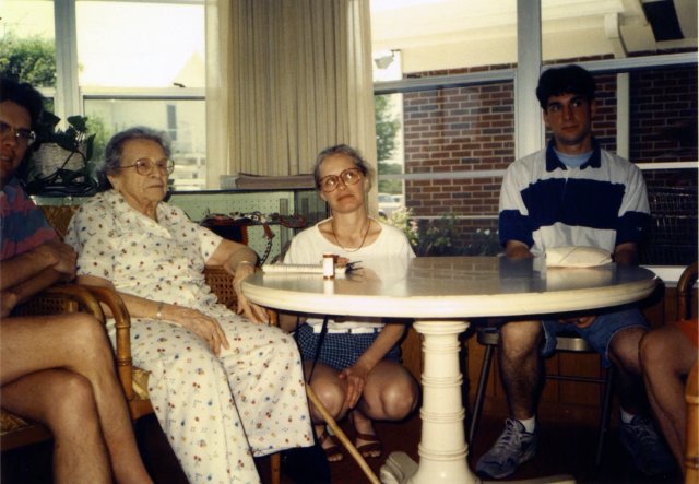 1995-04 Visiting Jane at the Baptist Home.jpg