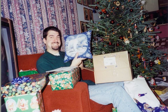 1997-1225 Christmas pillow made by Tom.jpg