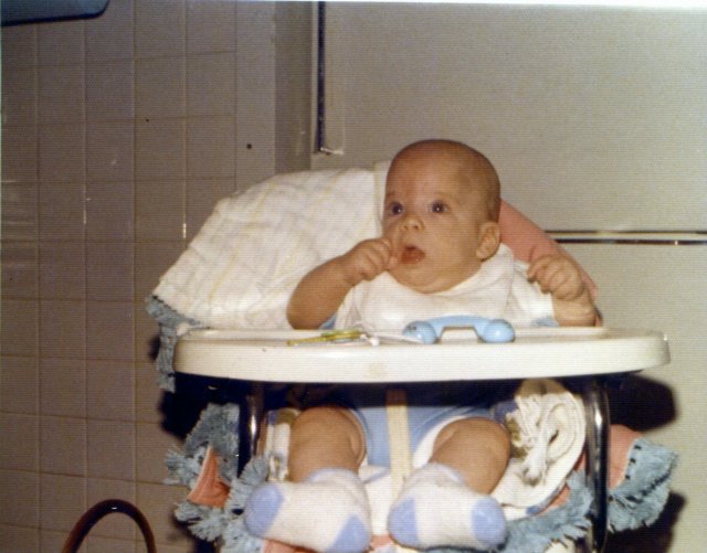 1977-03-30 First time in high chair & first meal in Dunbar.jpg