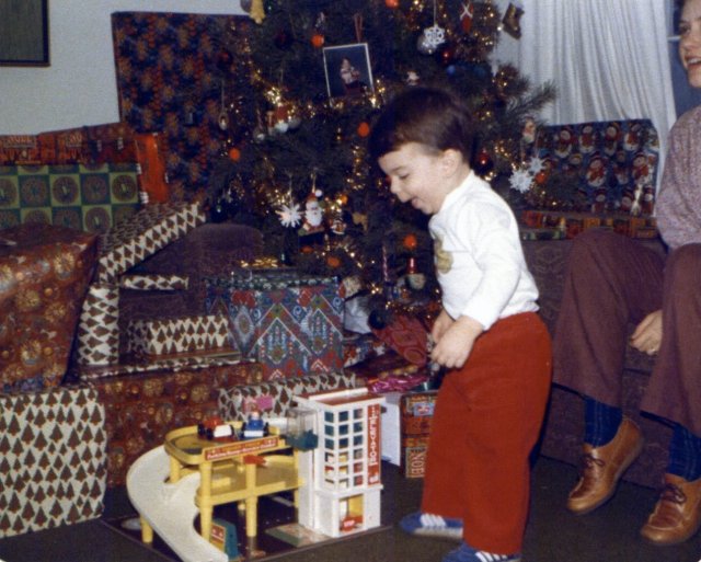 1978-12-25 Yeah Santa.jpg