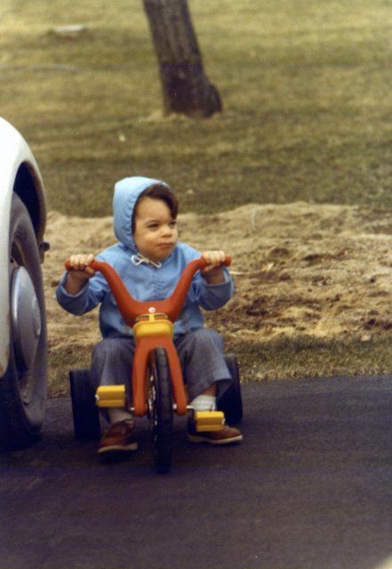 1979-03 Taking a ride.jpg