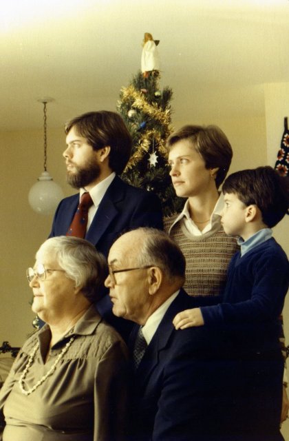 1980-12 Christmas Sunday with Mag and Dobe.jpg
