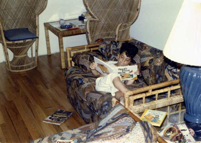 1982-07-10-18 Reading in Moorehead City NC Vacation.jpg